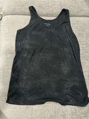 Pure Energy Metallic Black Tank Top. E10